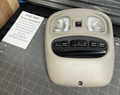 1999 2004 Jeep Grand Cherokee WJ Overhead Console Map Dome Light