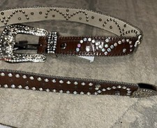 New Nocona Women  s Leather Rhinestone Studded Brown Style Belt 35  To 41  Waist