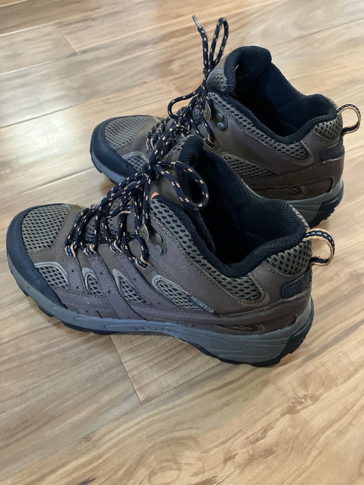 Stivali da trekking Merrell giovani taglia Scarpe da esterno impermeabili 5 5 Moab 2 marrone medio