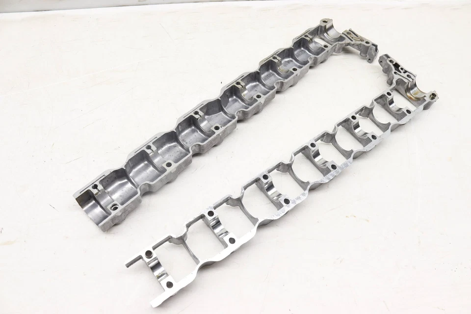 BMW 335XI 2007-2008 - Soporte de cojinete de levas / puente (escape) 7531224 Foto 2 de 4