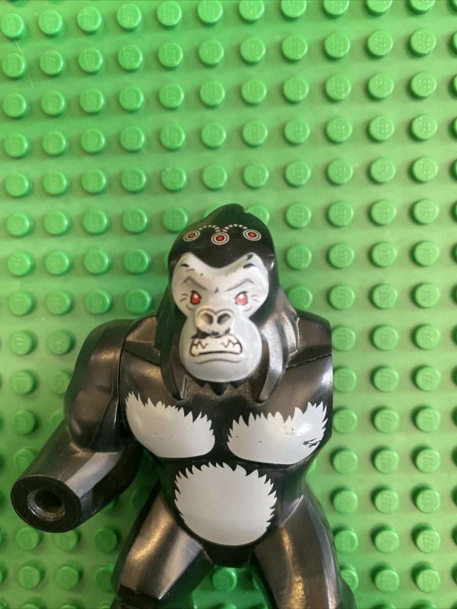 LEGO DC Super Heroes 76026 - La Furia Di Gorilla Grodd Con Bat-Mech E Jet Invisibile - 4 Minifigure