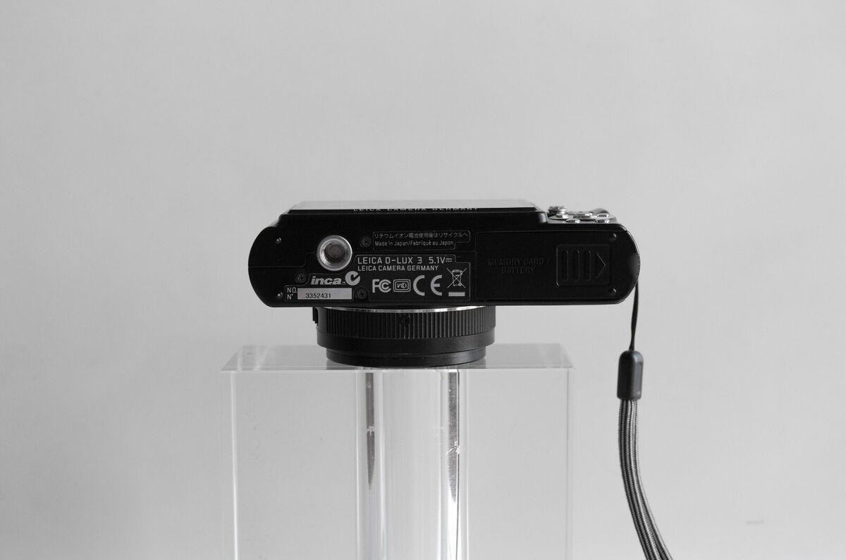 Leica D-LUX 3 10.0MP Digital Camera - Black Lightly Used w Leica D-LUX 3 10.0MP Digital Camera - Black Lightly Used w