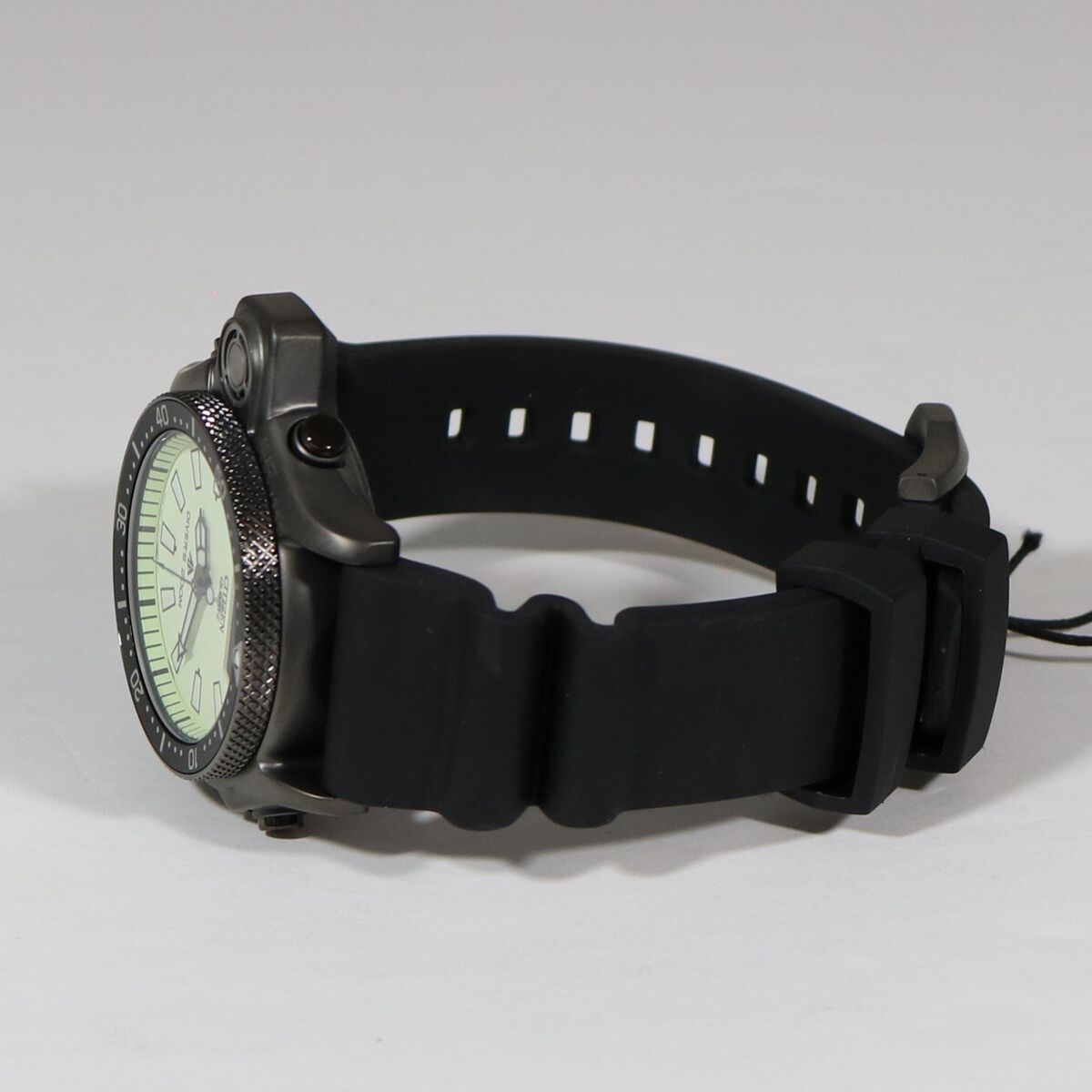 Citizen Promaster Aqualand Full Lume Dial Divers Watch Citizen Promaster Aqualand Full Lume Dial Divers Watch