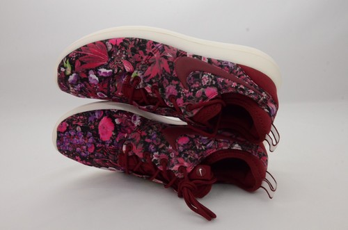 Nike Juvenate SE Red Women's Size 7 New in Box 862335 601 - Picture 8 of 9