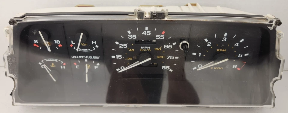 FORD OEM 1989-1994 Bronco II/Bronco 2/Explorer/Ranger Instrument Guage Cluster - Image 2 of 4