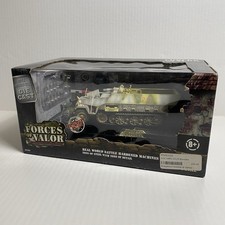 Unimax Forces of Valor 1/32 German Sd.Kfz. 251/9 Kanonenwagon Hungary 1945 New