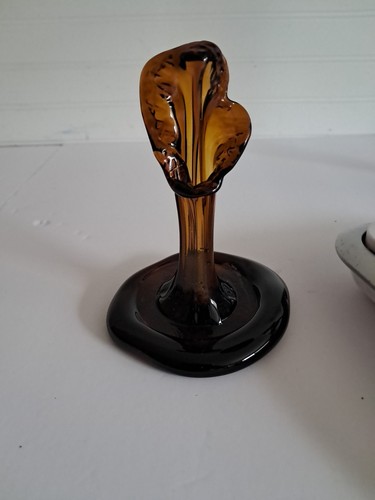 MCM Amber Glass Bud Vase Flower Hand Blown Art Glass Brown Bottle 5.5 inch H - Picture 16 of 17