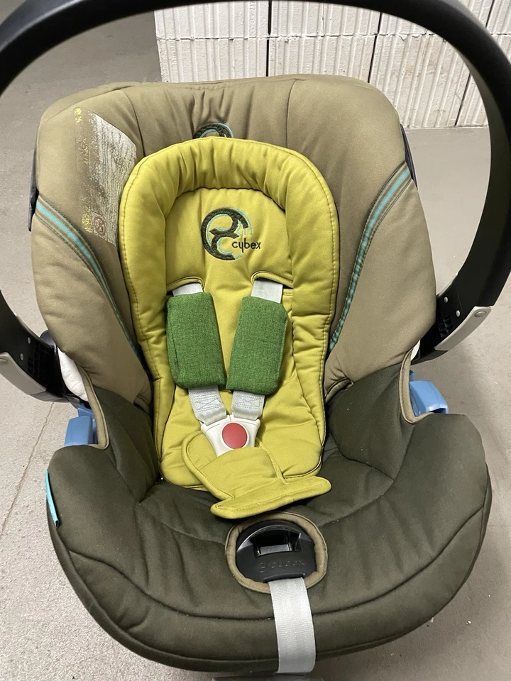 -GEBRAUCHTE- Cybex Babyschale inklusive Base Kindersitz Isofix Babyschale - Bild 3 von 4