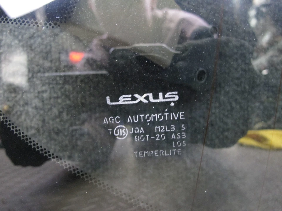 Lexus UZJ120L GX470 2003-2009 cuarto trasero derecho cristal ventana Foto 3 de 4