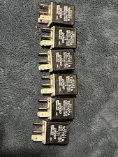 Lot of 6 Genuine Toyota Denso Relays 90084-98...