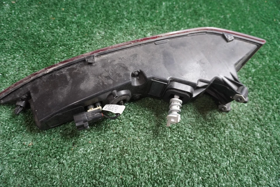 2017 2018 2019 JAGUAR F PACE RIGHT SIDE REAR TAIL LIGHT LED OEM HK8313404BD - Image 3 of 4