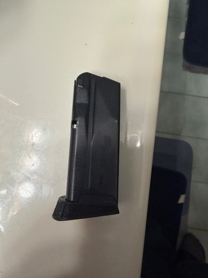 Sig Sauer P365 Micro Compact 10rd 9mm Magazine - Black (MAG-365-9-10) with pinky