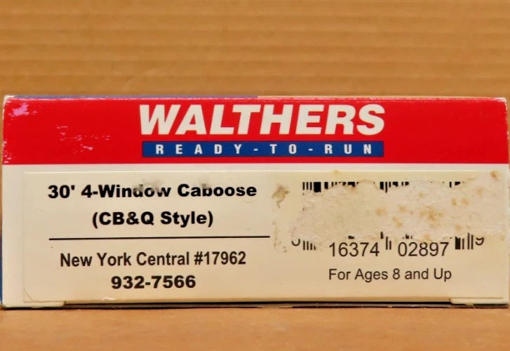 WALTHERS 932-7566 4 WINDOW CABOOSE NEW YORK CENTRAL NYC # 17962 HO SCALE - Image 3 of 4