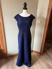Women's Navy Blue Xscape Formal Gown With Train Sz 14