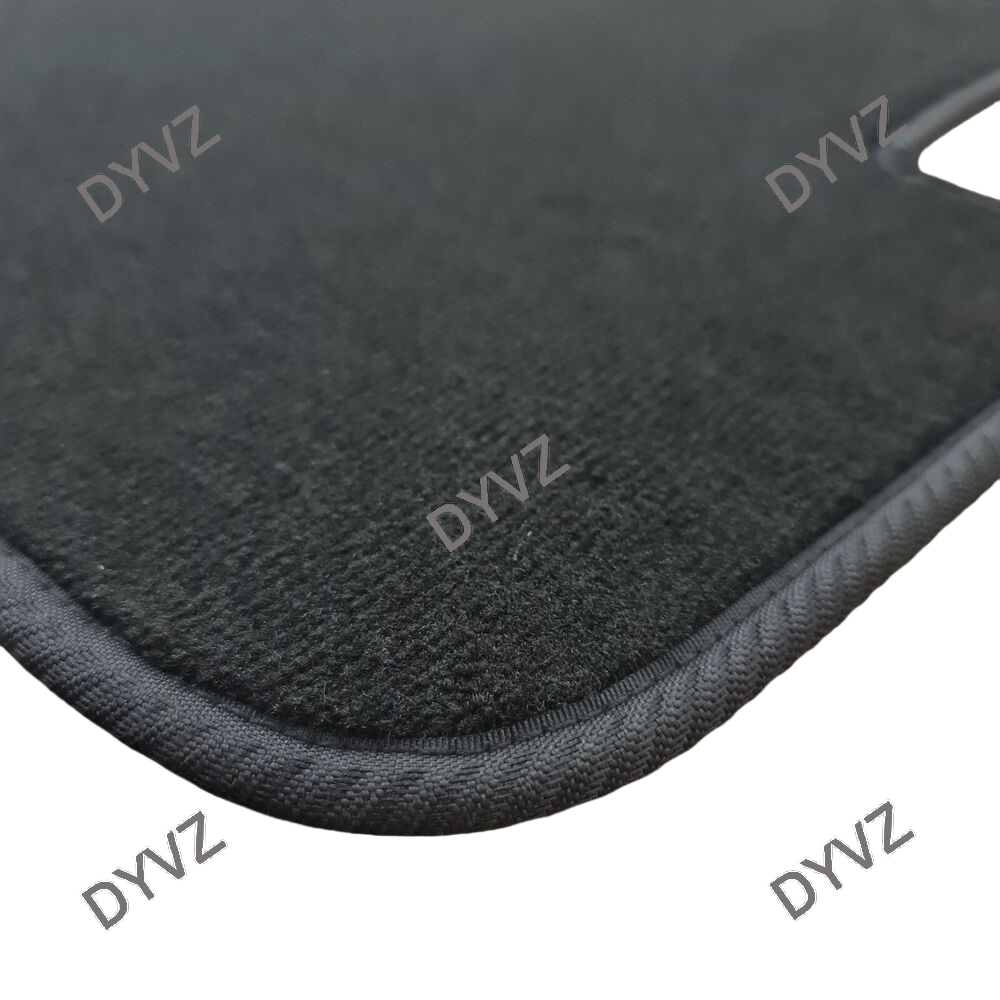Black Velour Waterproof Car Floor Mats For BMW E30 – 4-Piece Set With Clips