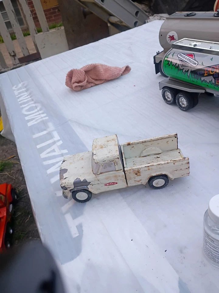 A White Vintage Tonka Farm Truck With Rustic Features - Image 3 of 4