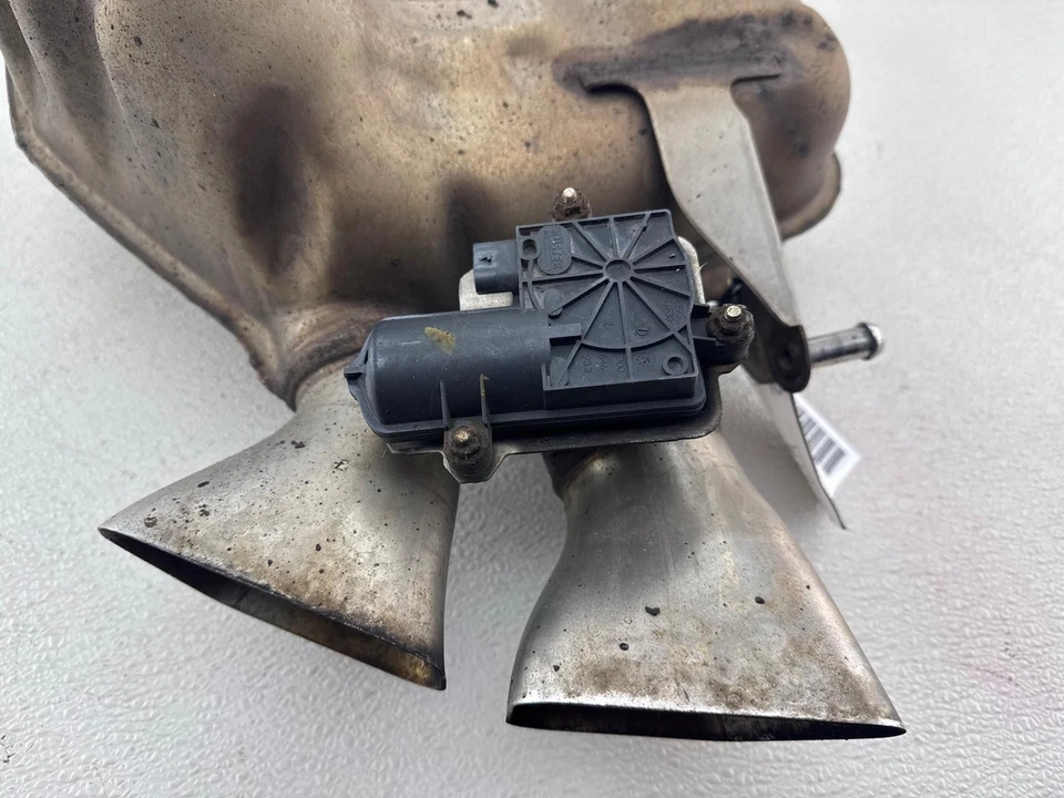 2013-2015 AUDI A8 / S8 4.0L REAR LEFT EXHAUST MUFFLER OEM - Image 2 of 4