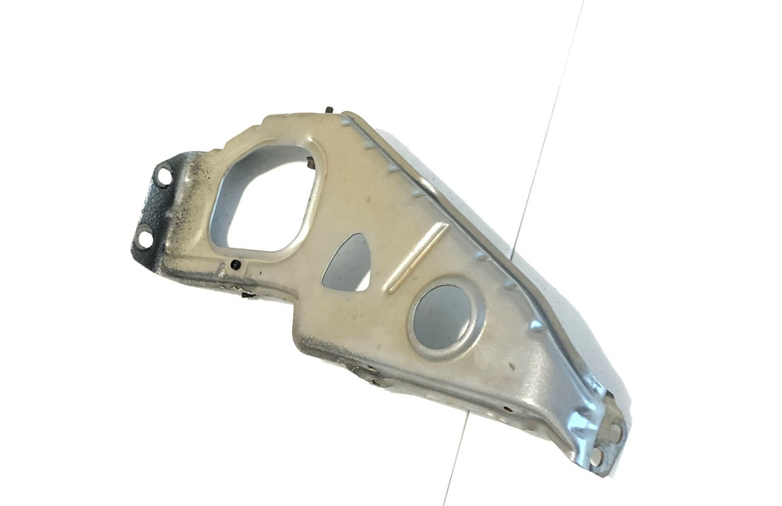 06 Maserati Quattroporte M139 FRONT LEFT HEADLIGHT BRACKET USED