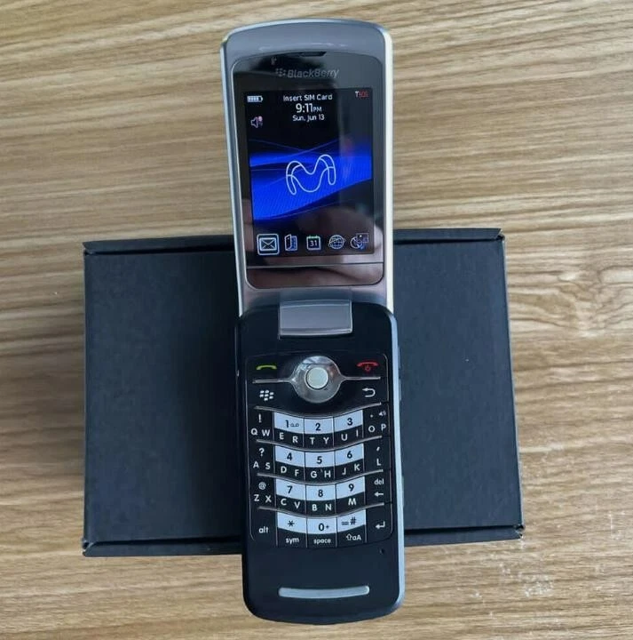 Celular desbloqueado BlackBerry Pearl 8220 flip preto 2G GSM 850/900/1800/1900 - Imagem 2 de 4