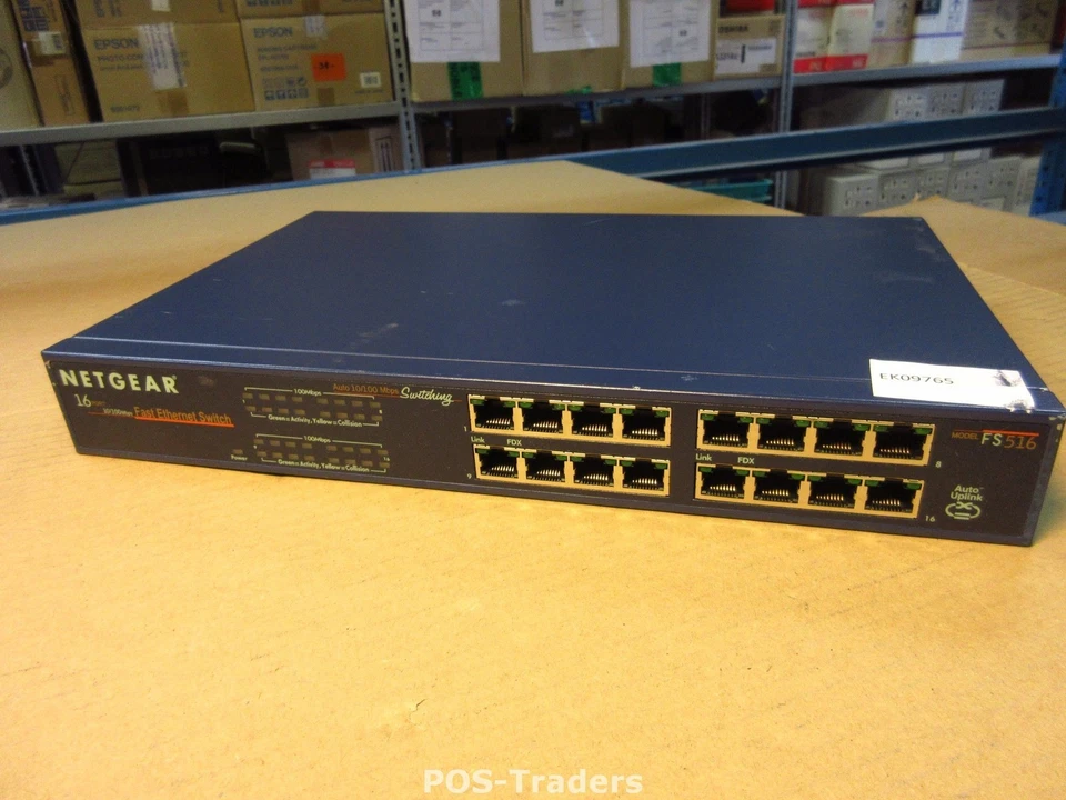 Netgear FS516 16x Port 10/100 Mbps Fast Ethernet Switch Network EXCL RM EARS - Photo 1/1