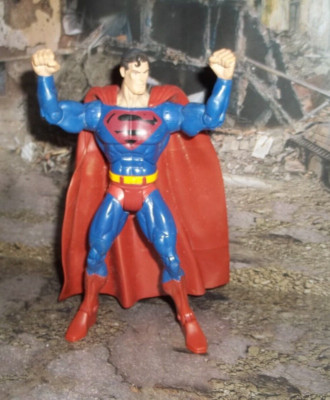 DC UNIVERSE SUPER HEROES BLACK ''S'' SUIT  SUPERMAN FIGURE MATTEL S3 SELECT SCULPT