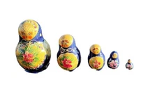 Russian Matryoshka Nesting Doll Wood Doll Lady Doll Set Of 5