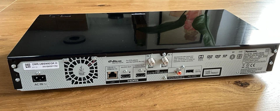 Panasonic DMR-UBS 90 Ultra HD Blu-ray Recorder - Bild 4 von 4