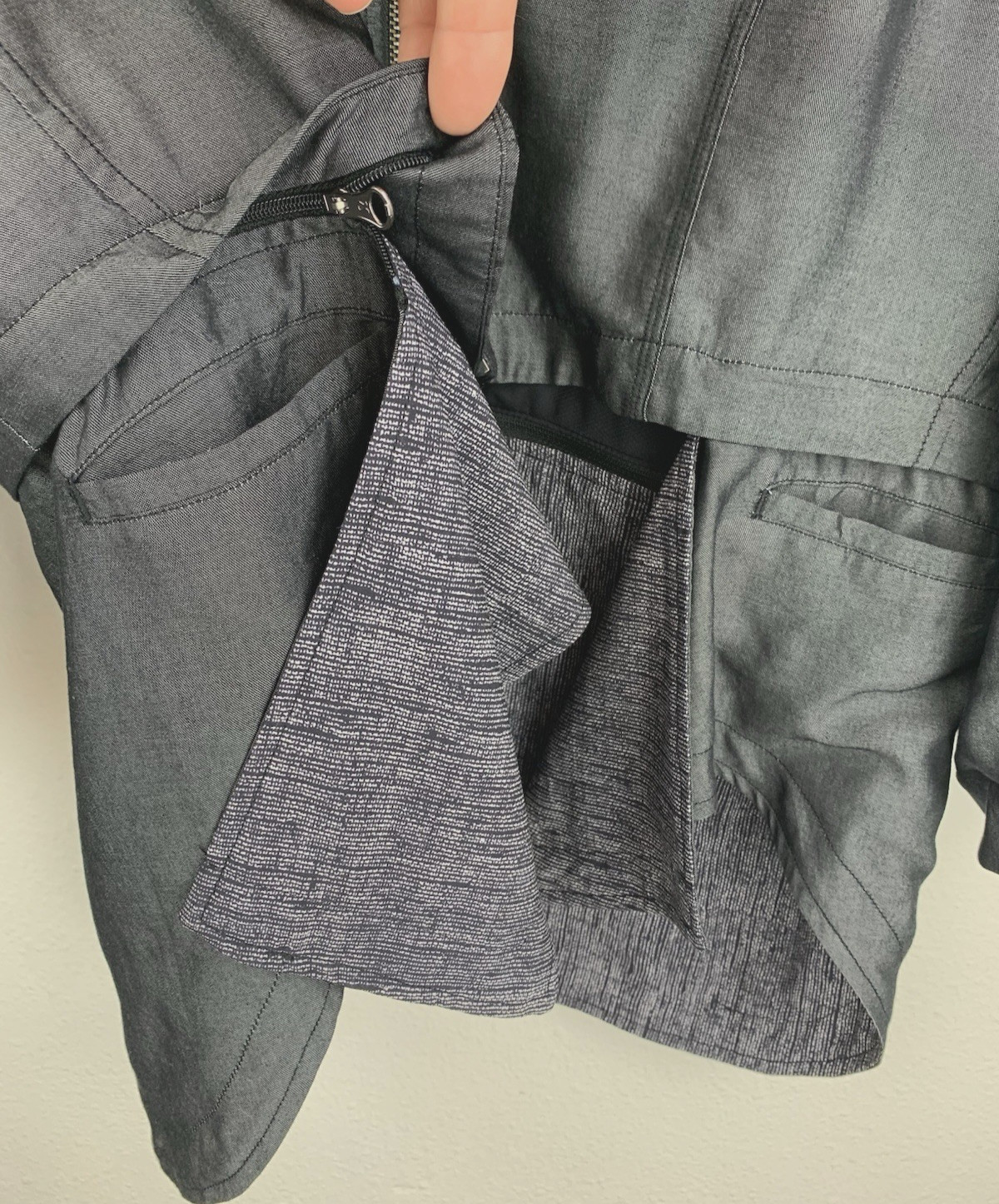 LULULEMON Adjustable Length Cropped Tranquility J… - image 4