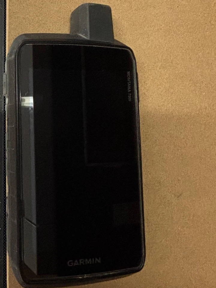 Garmin Montana 700i Rugged Handheld GPS Navigator - 0100234710 - Image 3 of 4