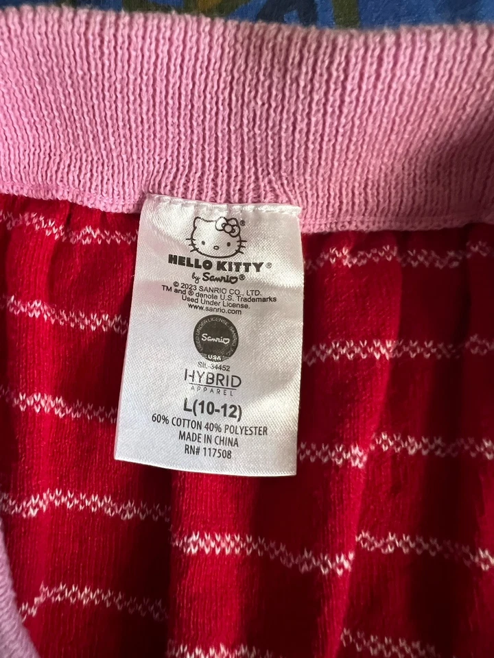 Falda Hello Kitty Niñas L 10/12 Corazones Tejida Rosa Sanrio Kidcore Foto 3 de 4