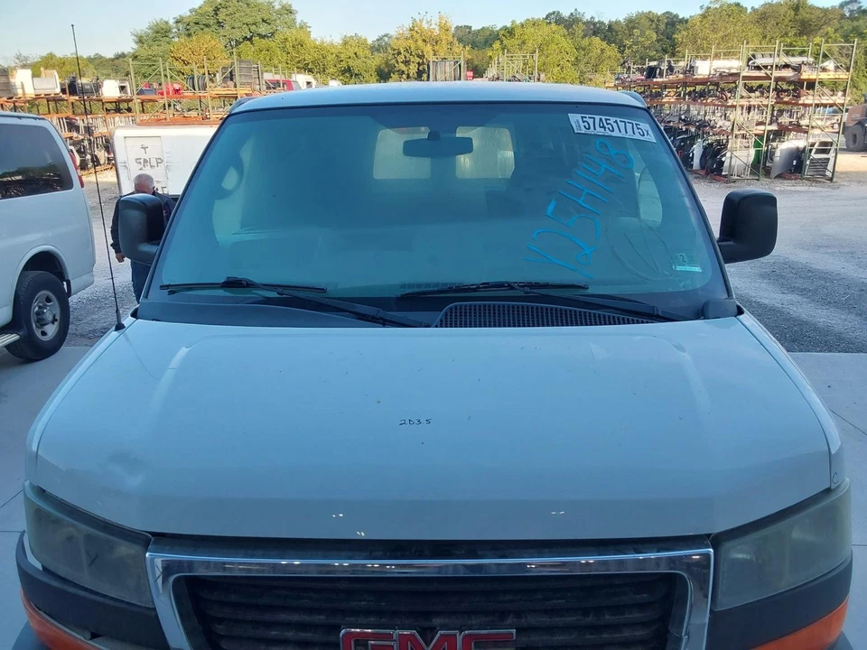 Used Hood fits: 2014 Gmc Savana 2500 van Grade C Foto 2 de 4