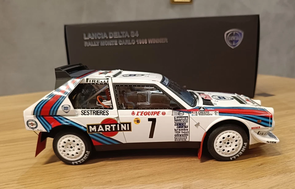 AUTOart LANCIA DELTA S4 Martini - Winner Rally Monte Carlo 1986 N°7-TOIVONEN - Immagine 3 di 4