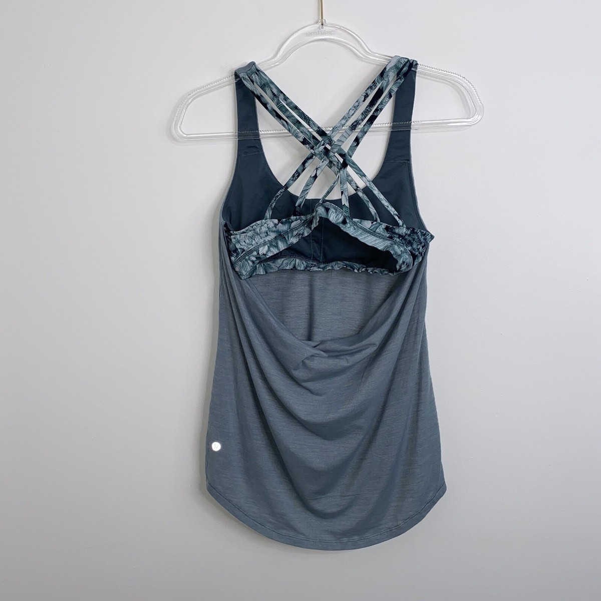 Peloton x Lululemon Women's size 6 Free To Be Serene Tank (2 In 1