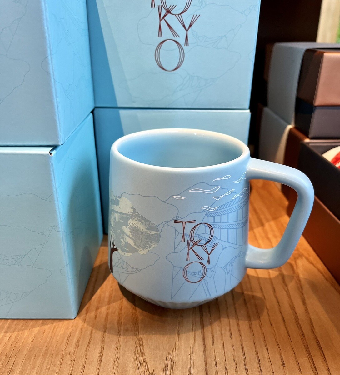 Starbucks Reserve Tokyo 2023 Pleated Maglite Mug Collection Blue