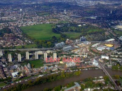 FOTO GUNNERSBURY PARK AUS DER LUFT DIE VOLLE AUSDEHNUNG DES PARKS EINSCHLIESSLICH DES T