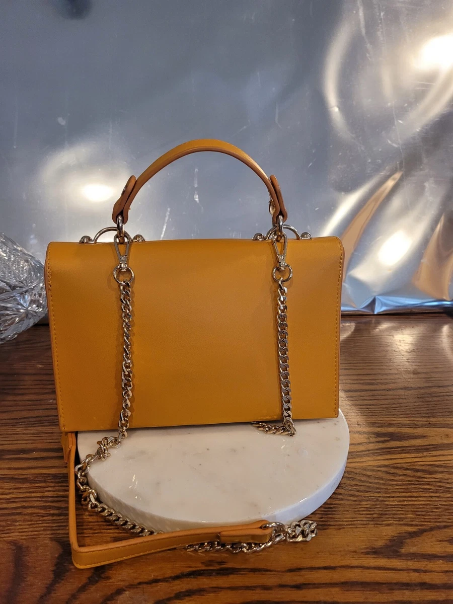 Yellow Mustard Forever 21 Purse Crossbody NWOT Cute for any occasion