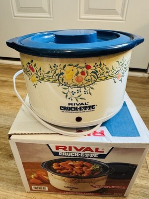 Rival Crock-Ette 1 Qt Stoneware Slow Cooker Blue/White Lid Wrap Heating 3205 FO