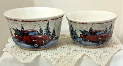 LOT OF 2 CHRISTMAS BOWLS RED TRUCK 3c 5c LTD Commodities, LLC