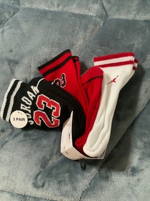 JORDAN KIDS 3 PACK VARSITY JERSEY CREW SOCKS 5Y-7Y BLACK/RED/WHITE