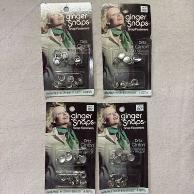 NOS Vintage 70s Scovill Clinton White Ginger Snap No 17 Fasteners,  Dritz USA