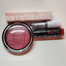 Makeup Revolution London Lot Concealer Eyeshadow Baked Highlighter Lipstick