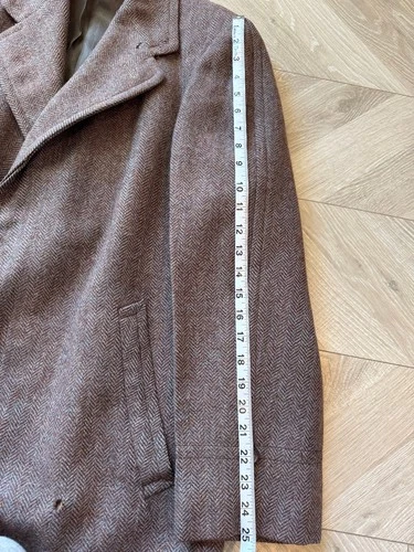 1930s 1940s VTG Brown Wool Tweed Overcoat 36R/37R AS-IS image 10