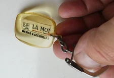 Ancien porte cle Journal La Montagne Général de Gaulle Mexico Mateos 1964