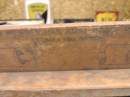 Antique Rival Horse Shoe Brand American Wringer Co. Wood Crank Wringer 1924 Patd - Picture 17 of 19