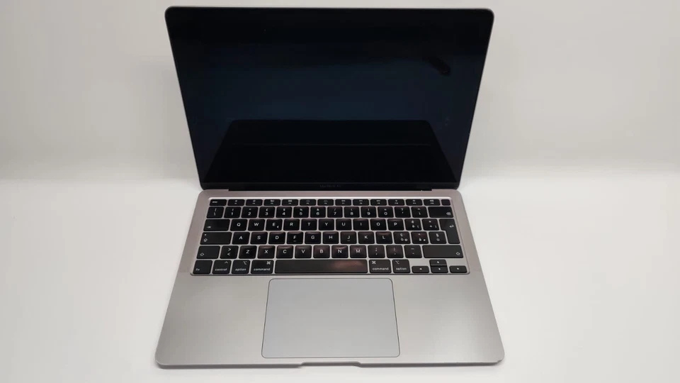 APPLE MACBOOK AIR 2020 RETINA 13,3" INTEL CORE i5-1030NG7 8GB RAM 512GB SSD - Immagine 2 di 4