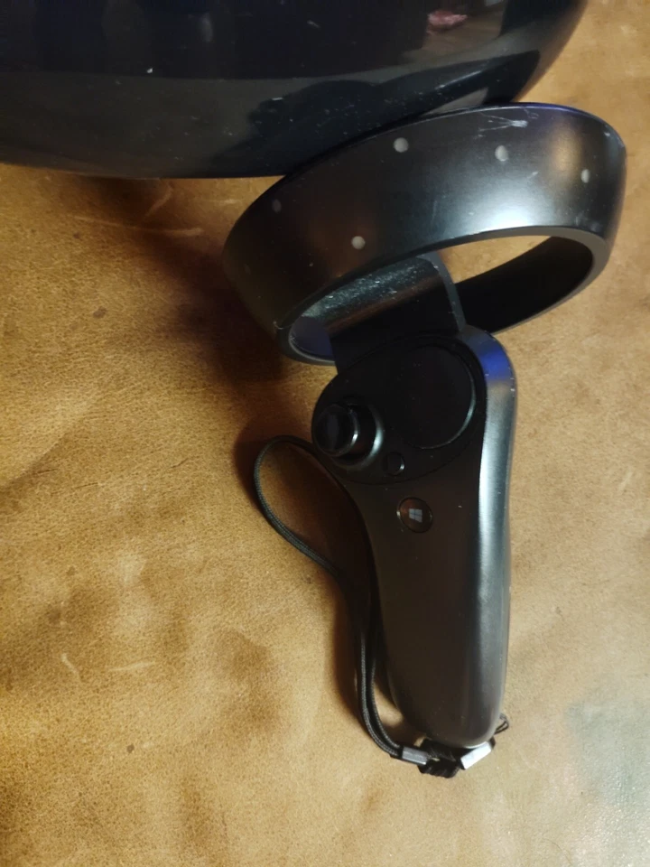 Samsung Odyssey VR Headset (USED) - Image 3 of 3