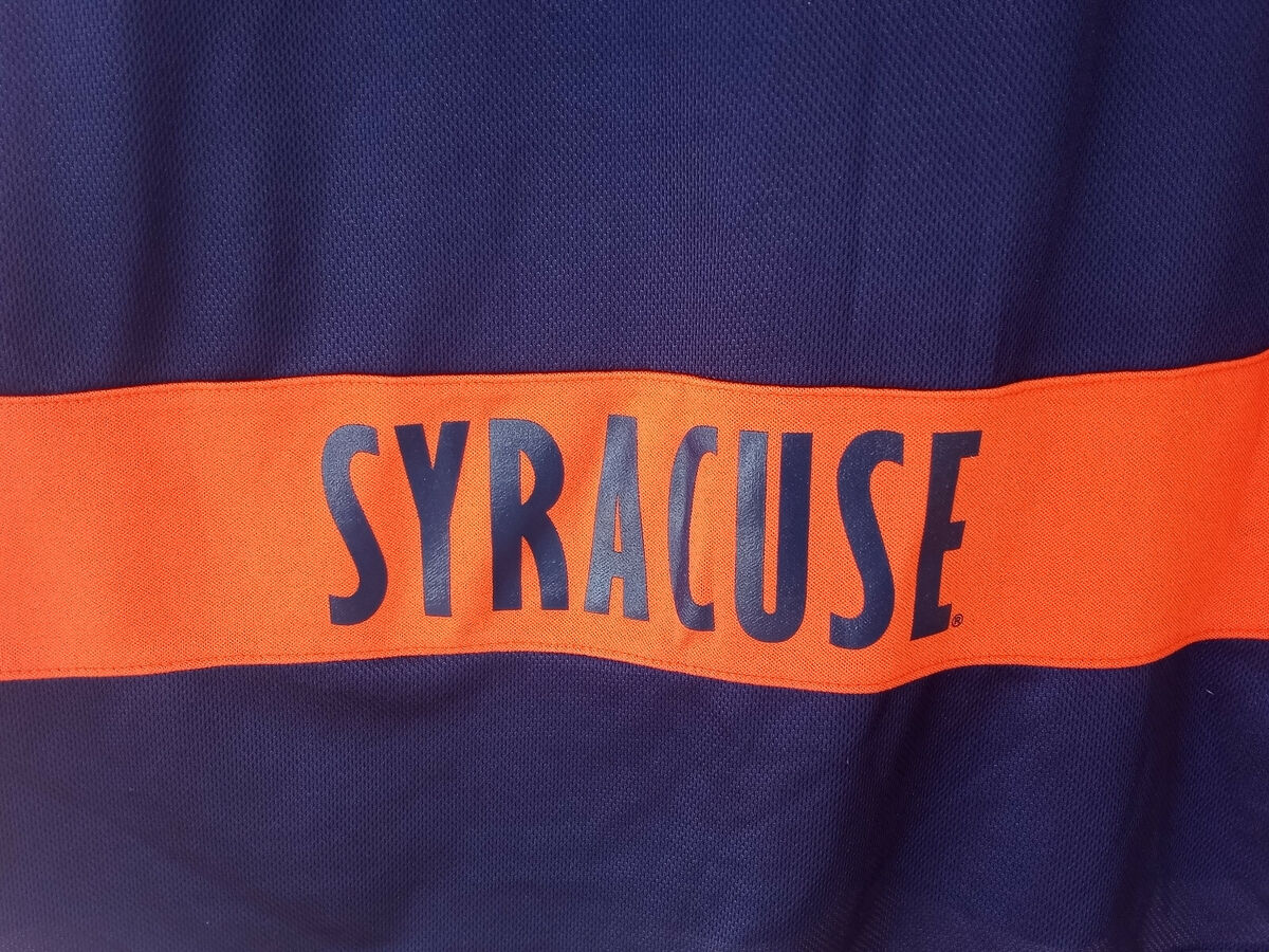 Rare Syracuse Nike Athletic Blue & Orange Vintage Basketball Rare Syracuse Nike Athletic Blue & Orange Vintage Basketball