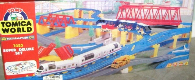 tomy tomica world