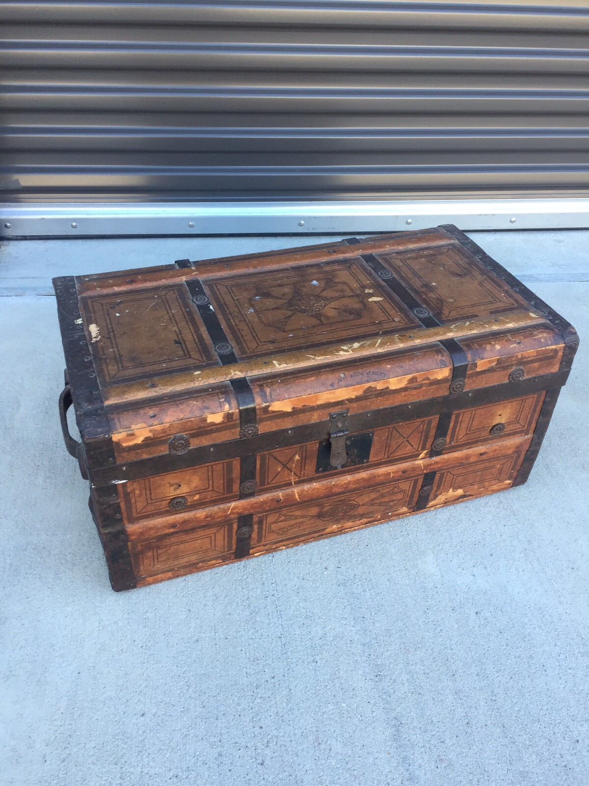 Picture 1 of 12
