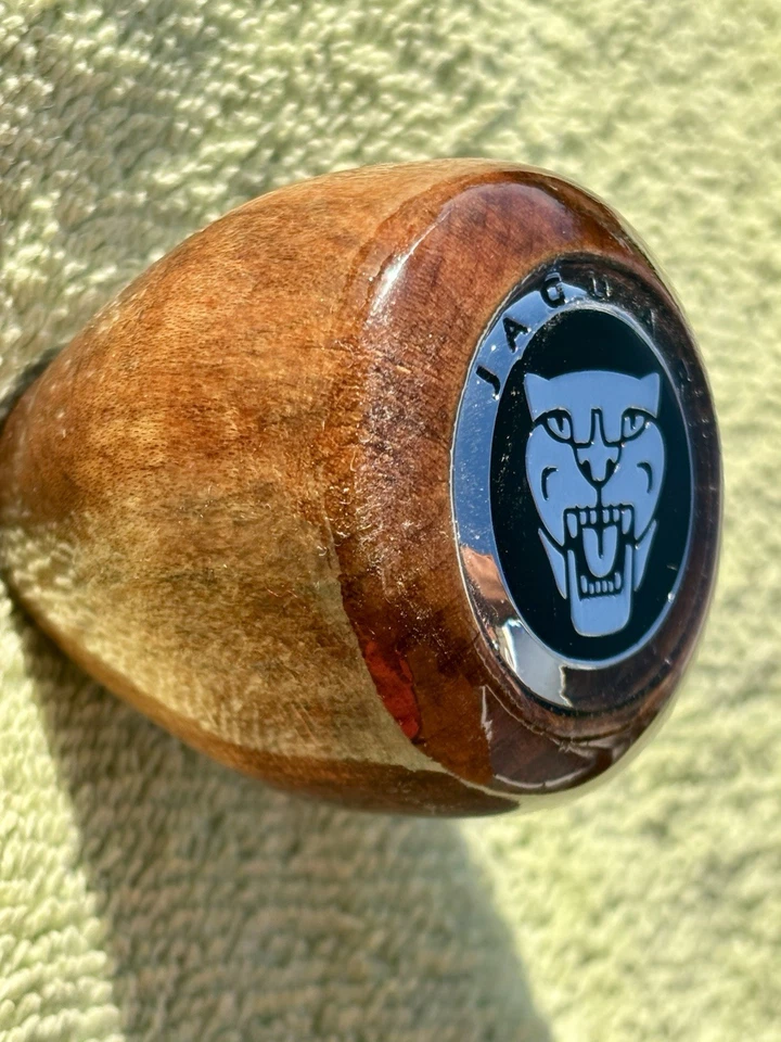 JAGUAR XJ6, XJS, XJ8, XK8, XJR, XKR, XK, tipo S, tipo X, perilla de cambio de marchas de madera de burl XK Foto 2 de 4